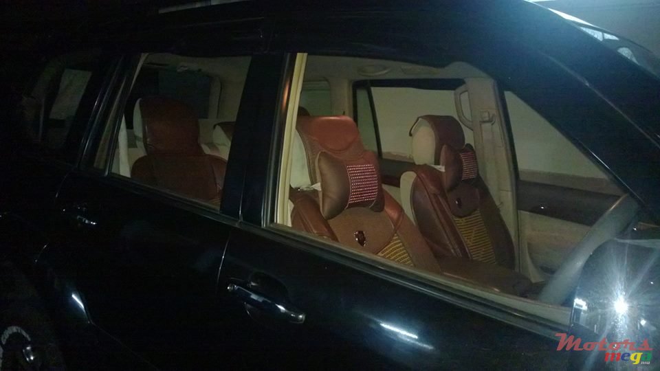 2003' Toyota landcruiser gx photo #1