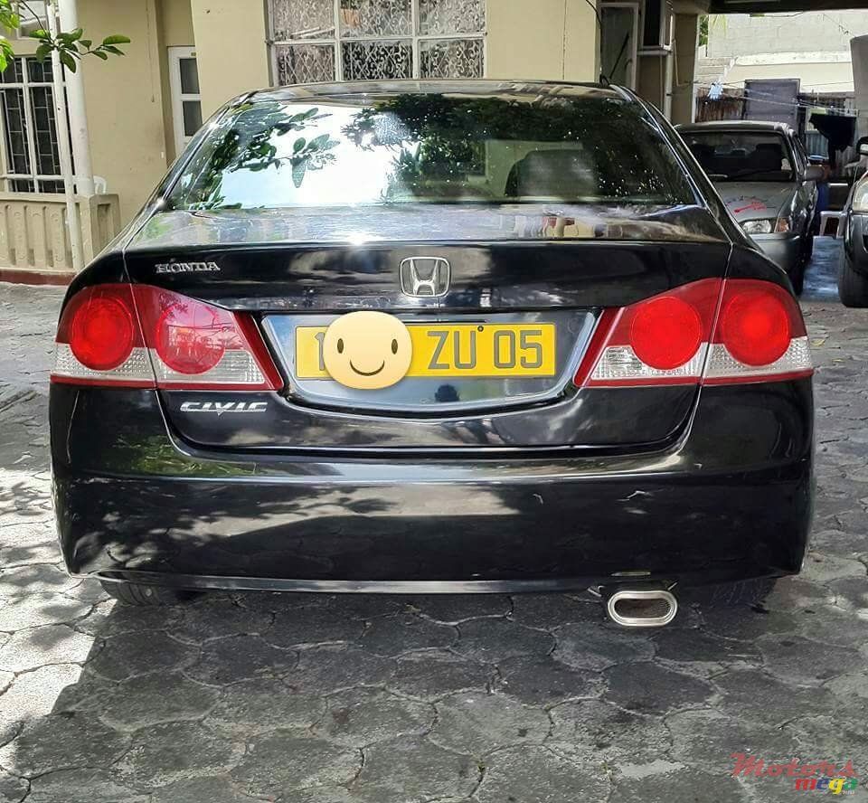 2005' Honda photo #3