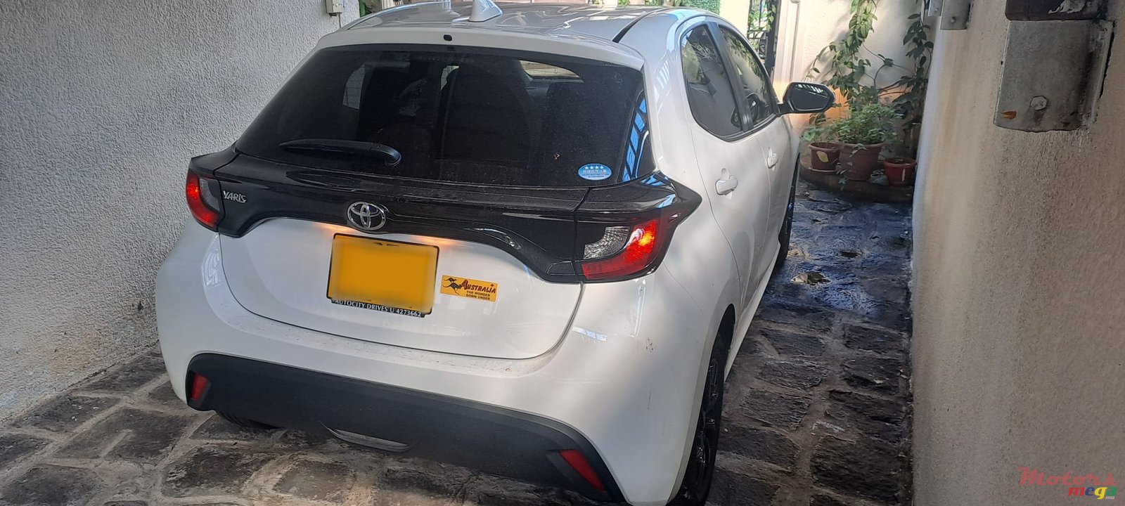 2021' Toyota Yaris photo #3