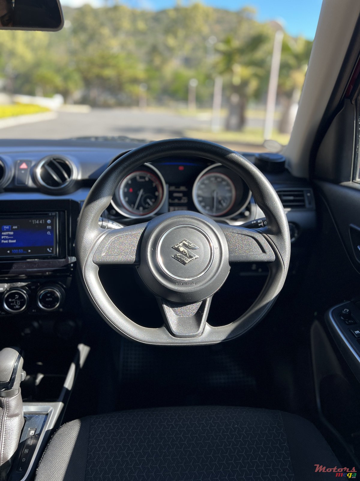 2017' Suzuki Swift photo #5