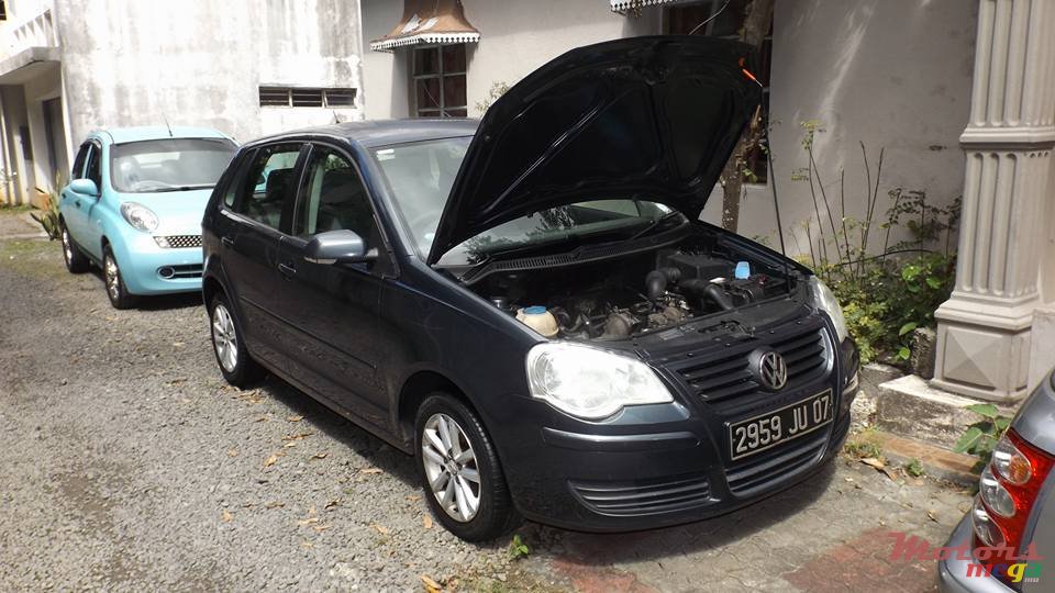 2007' Volkswagen Polo photo #7