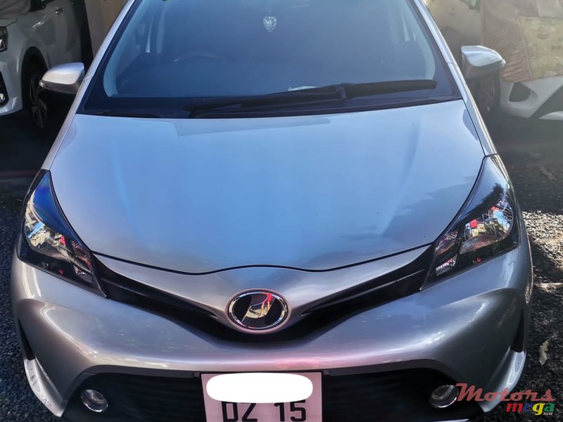 2015' Toyota Vitz photo #1