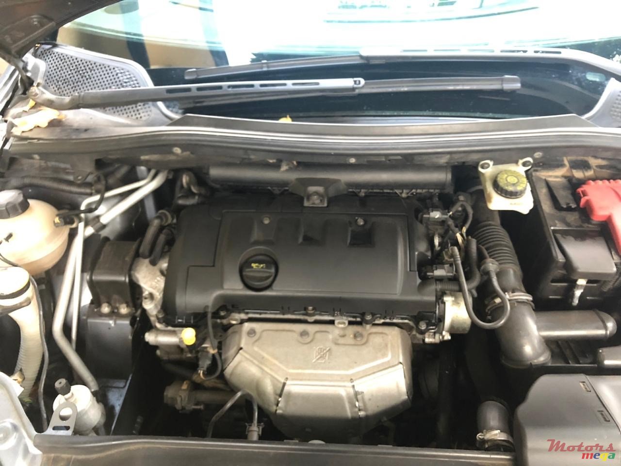 2009' Citroen C4 photo #3