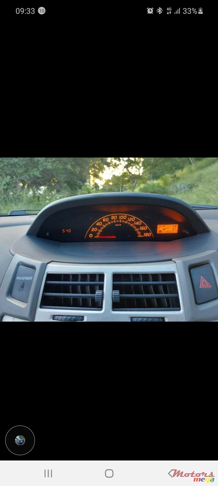 2009' Toyota Vitz photo #7