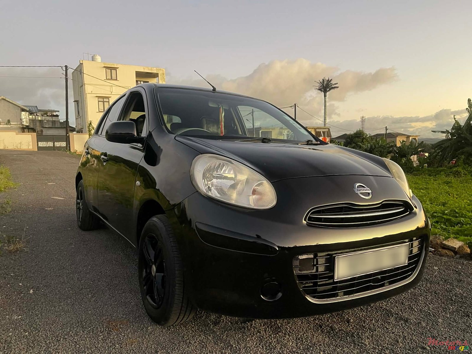 2010' Nissan March photo #1
