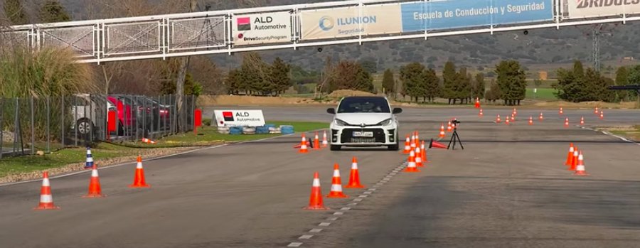 Toyota GR Yaris Moves Like It Was Born To Ace The Moose Test