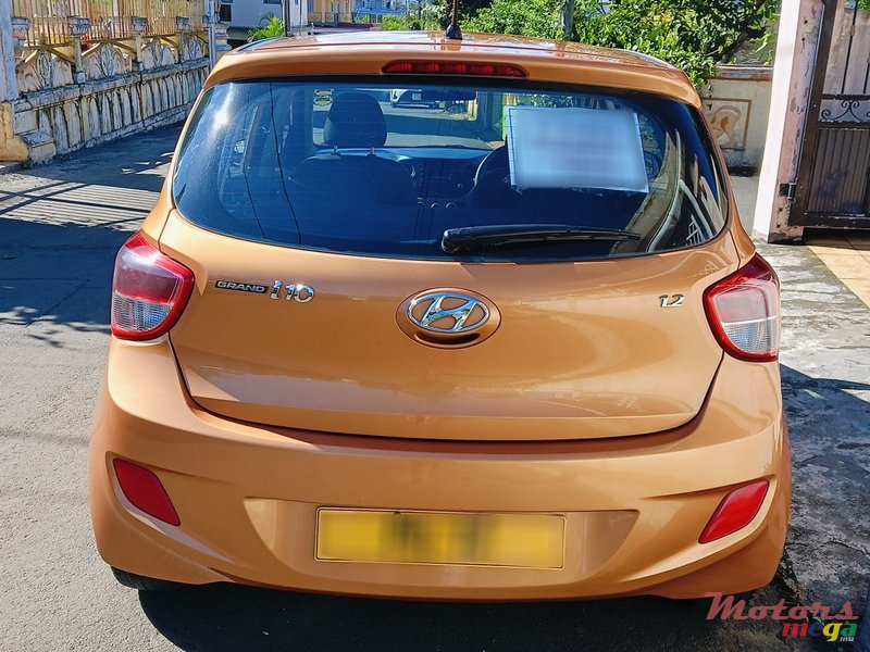 2015' Hyundai i10 photo #1