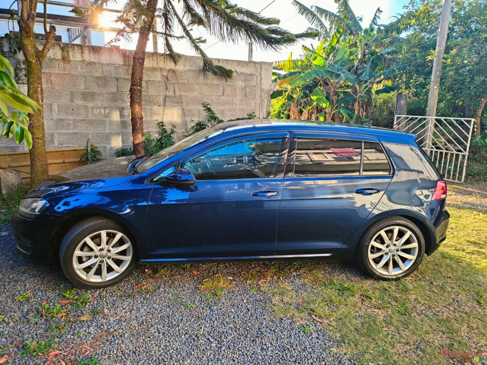 2015' Volkswagen Golf VII photo #3