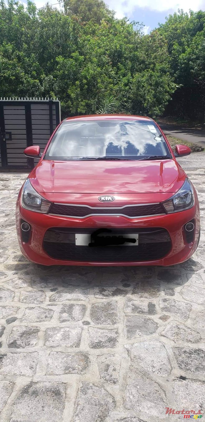 2017' Kia Rio photo #1