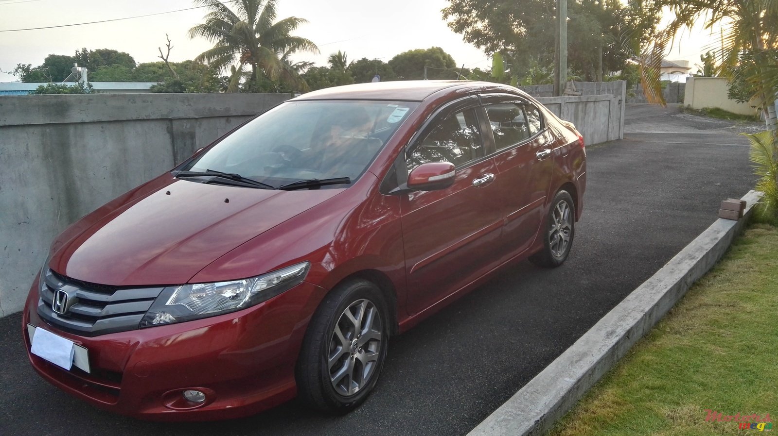 2011' Honda City photo #1