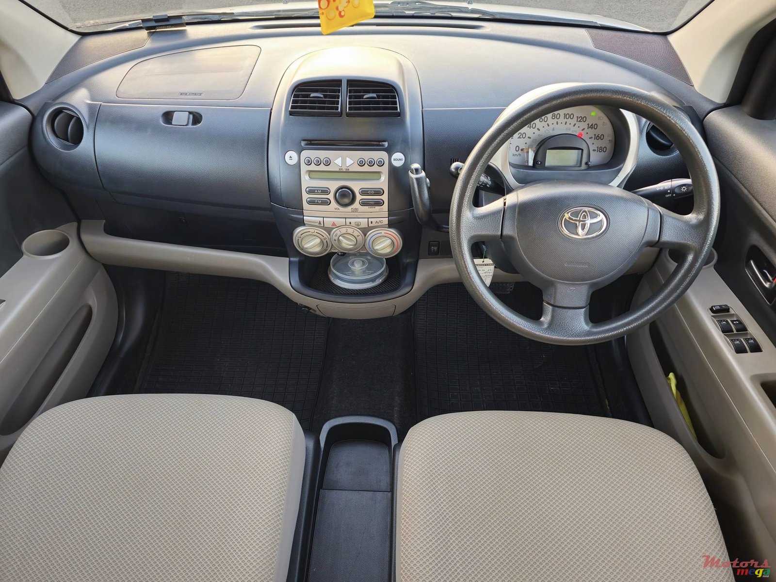 2006' Toyota Passo photo #4