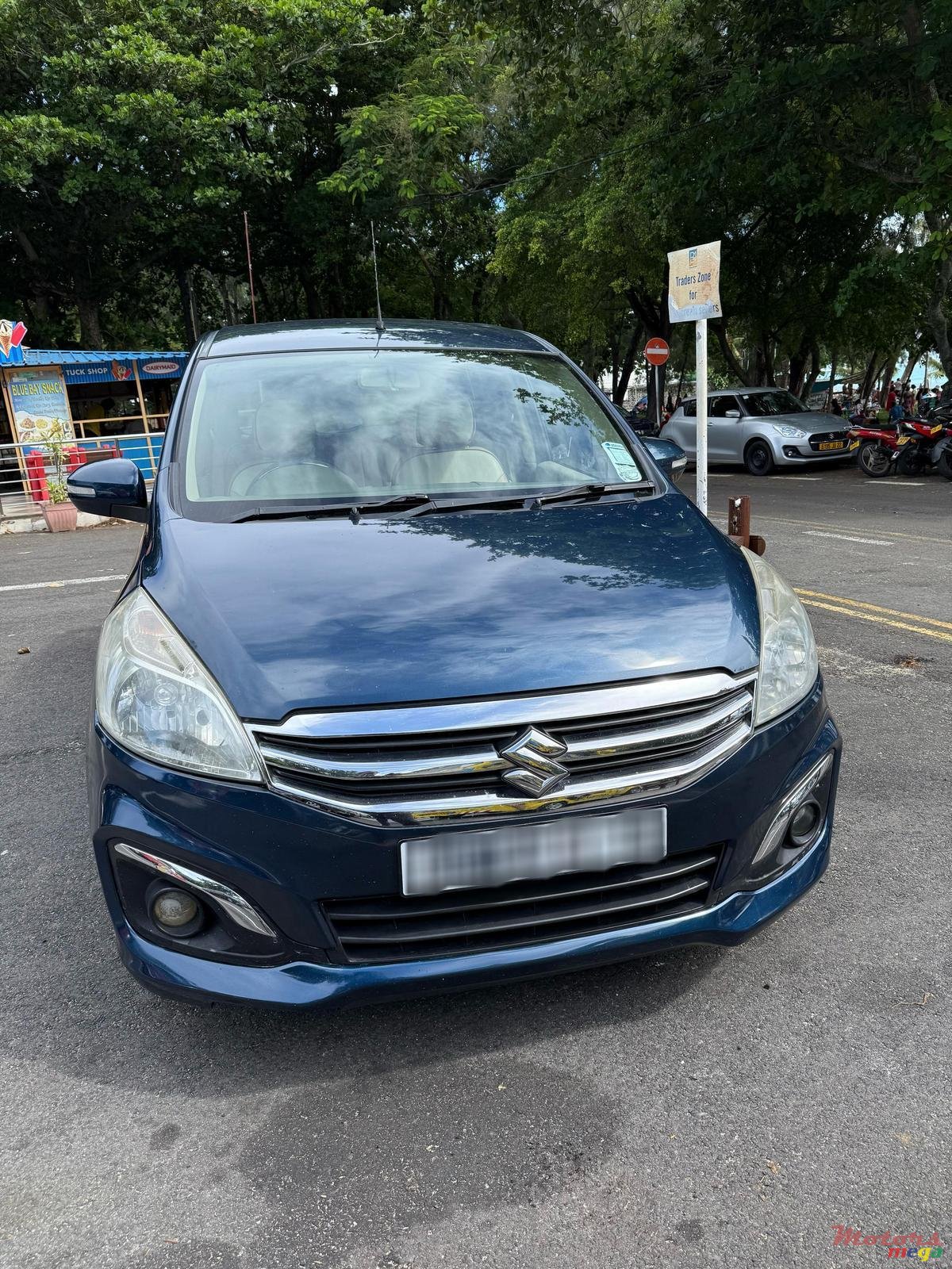 2019' Suzuki Ertiga photo #1