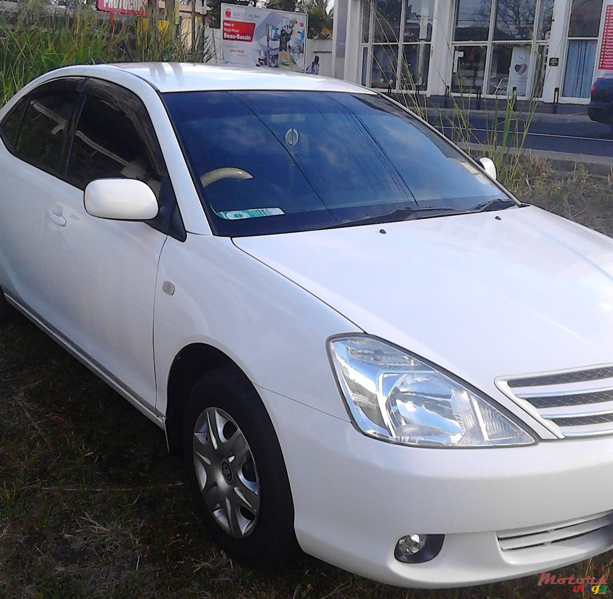 2003' Toyota photo #2