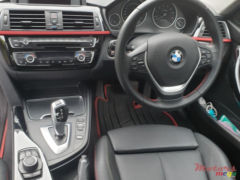 2016' BMW 318 photo #3