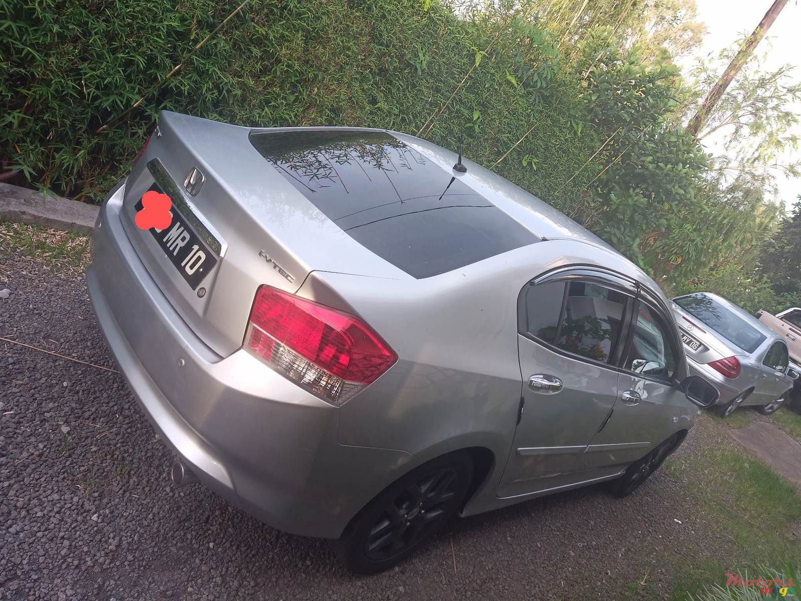 2010' Honda City AUTOMATIC GEAR photo #2