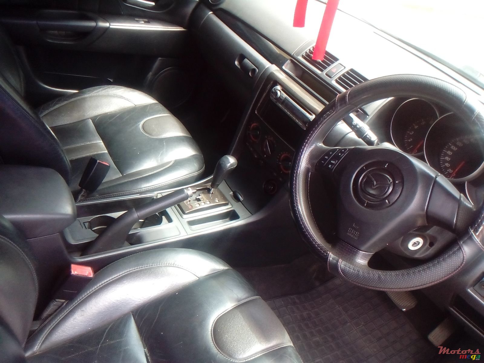 2004' Mazda 3 photo #5