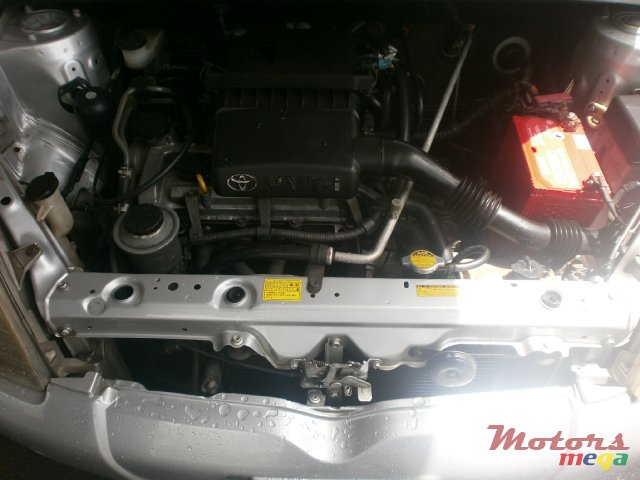 2000' Toyota Vitz vitz local photo #6