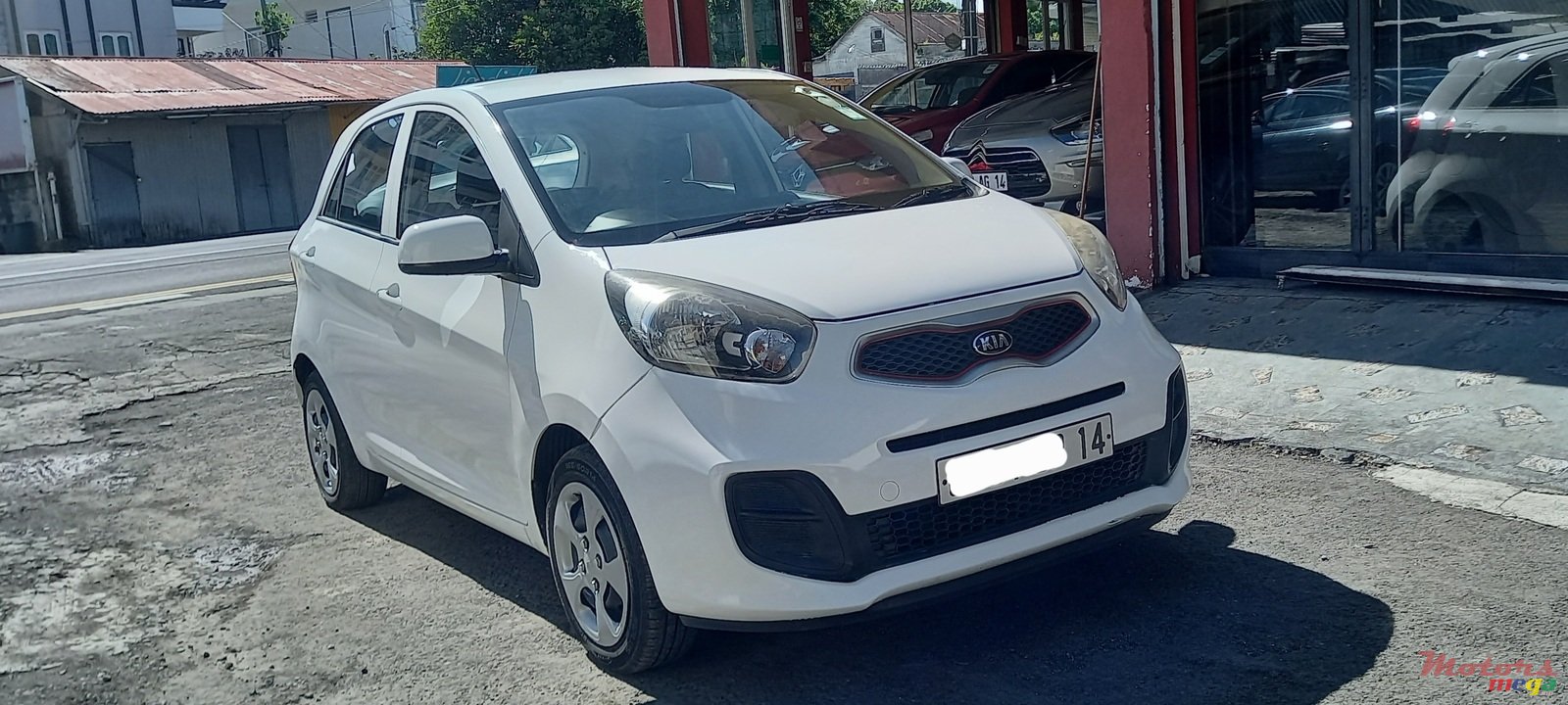 2014' Kia Picanto photo #1