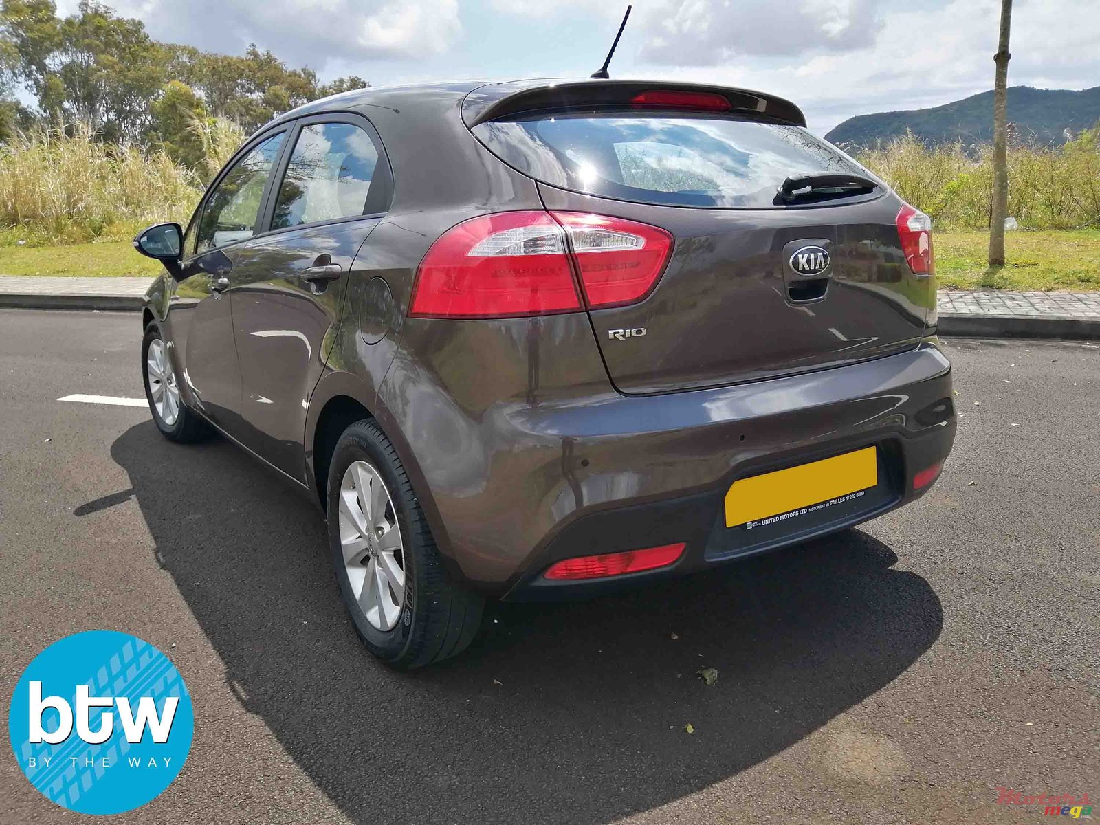 2014' Kia Rio Automatic photo #2