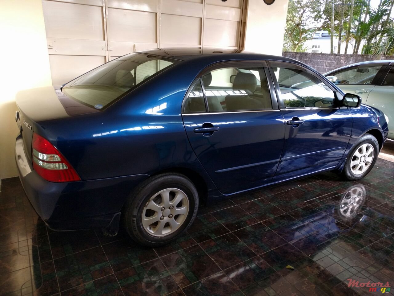 2002' Toyota Corolla photo #2