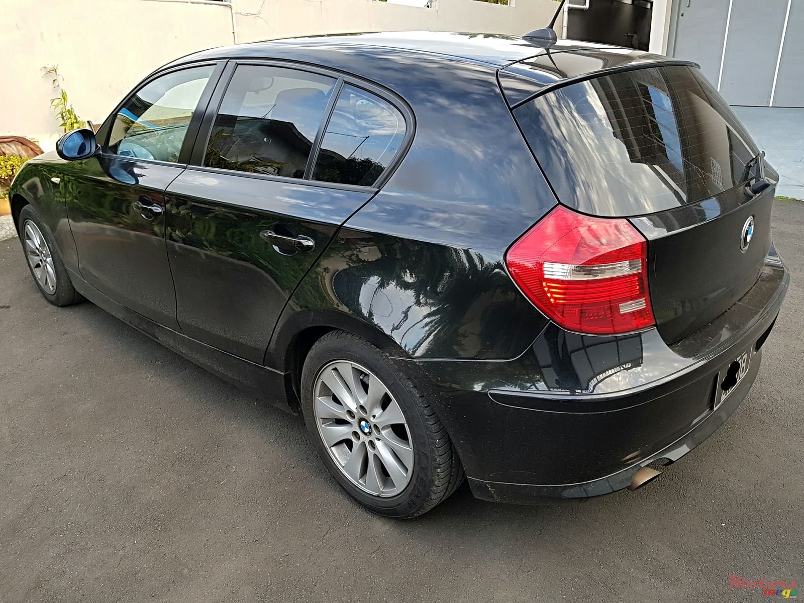 2008' BMW 116 Automatic photo #3