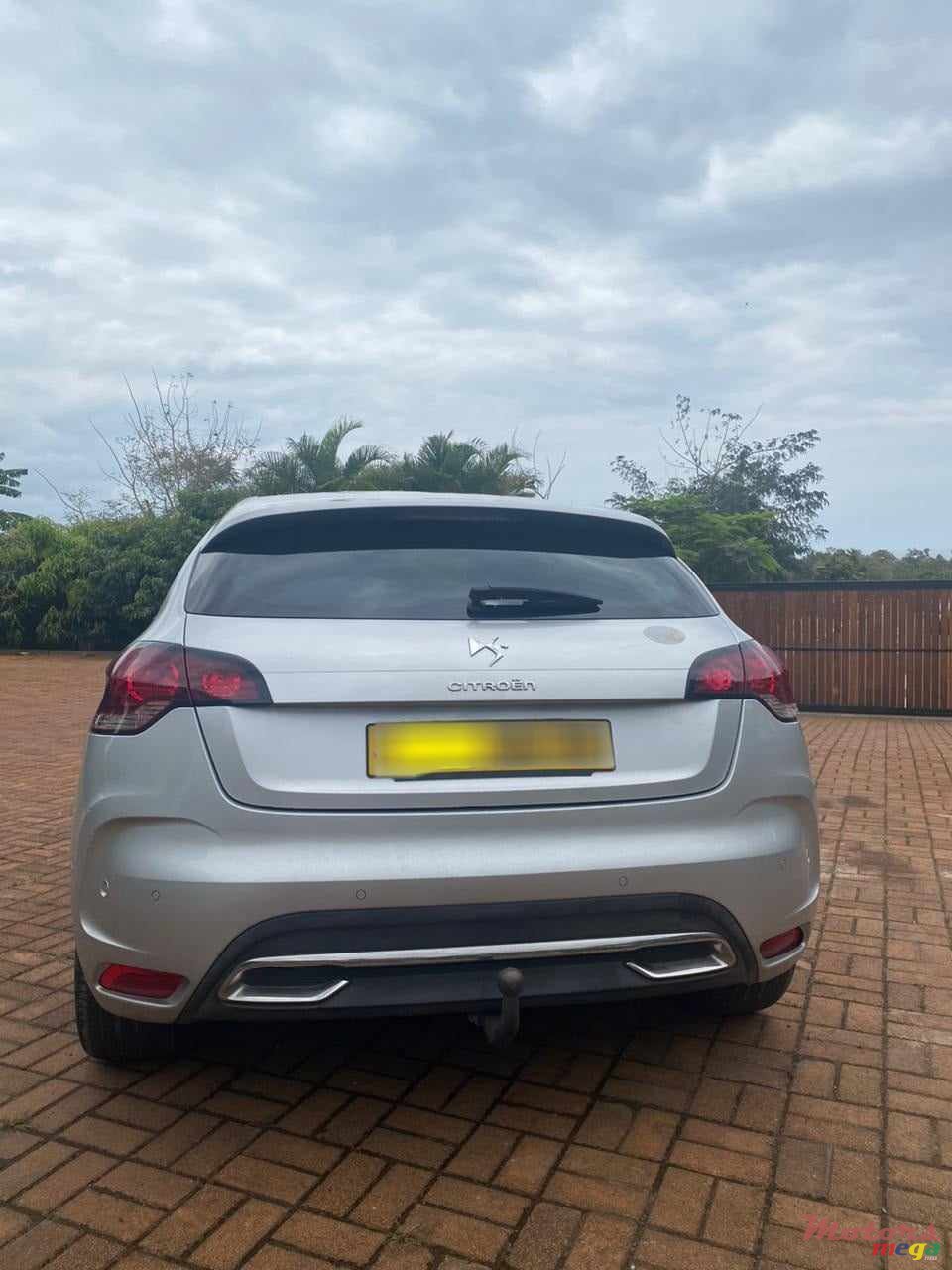 2016' Citroen DS4 photo #5