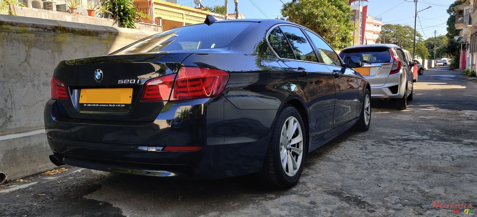 2013' BMW 520 photo #7