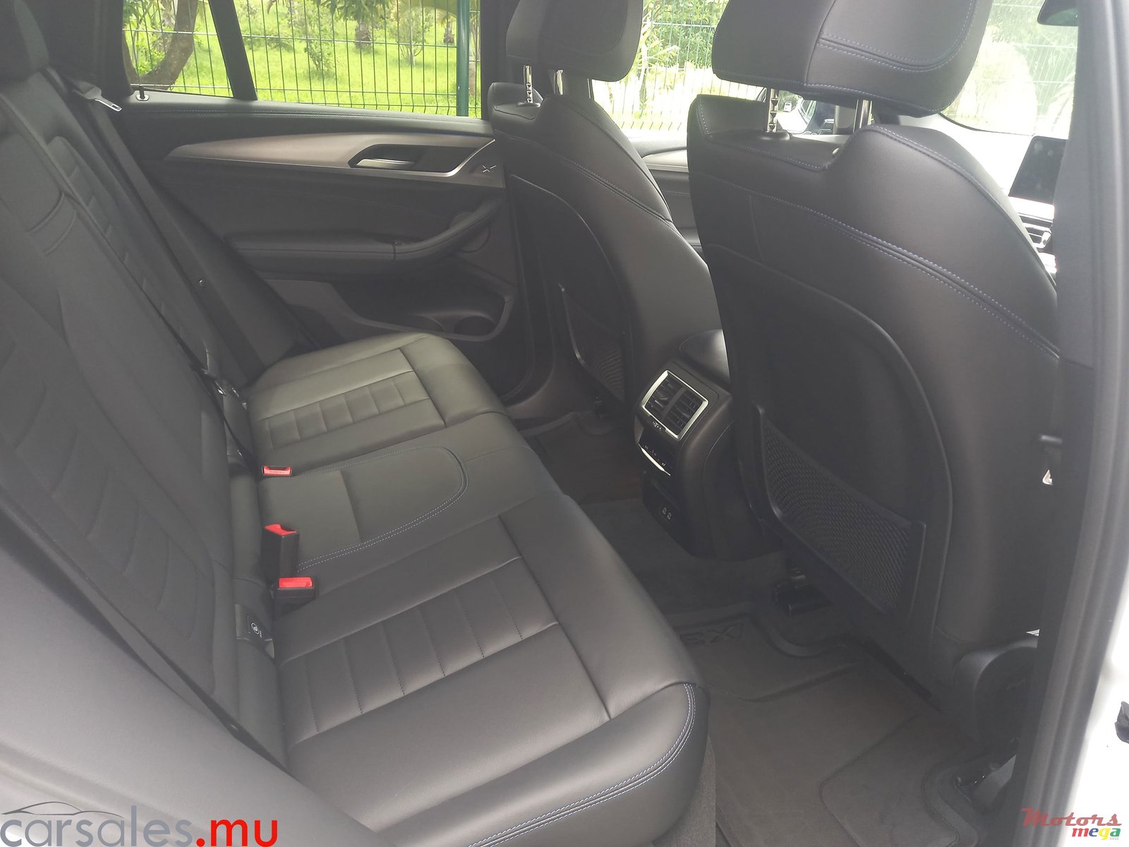 2023' BMW iX3 M Sport 210Kw photo #5