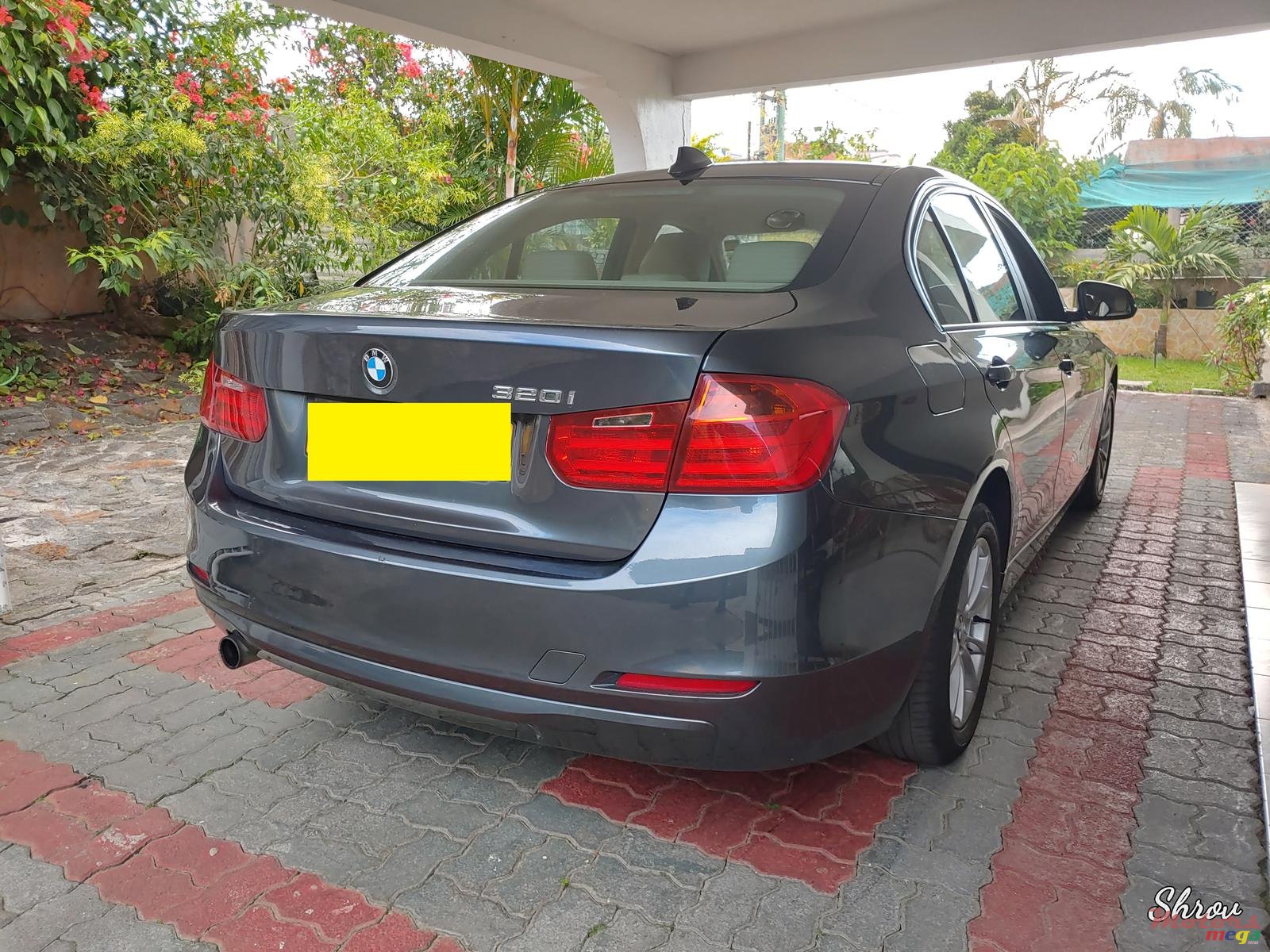 2012' BMW 3 Series F30 photo #3