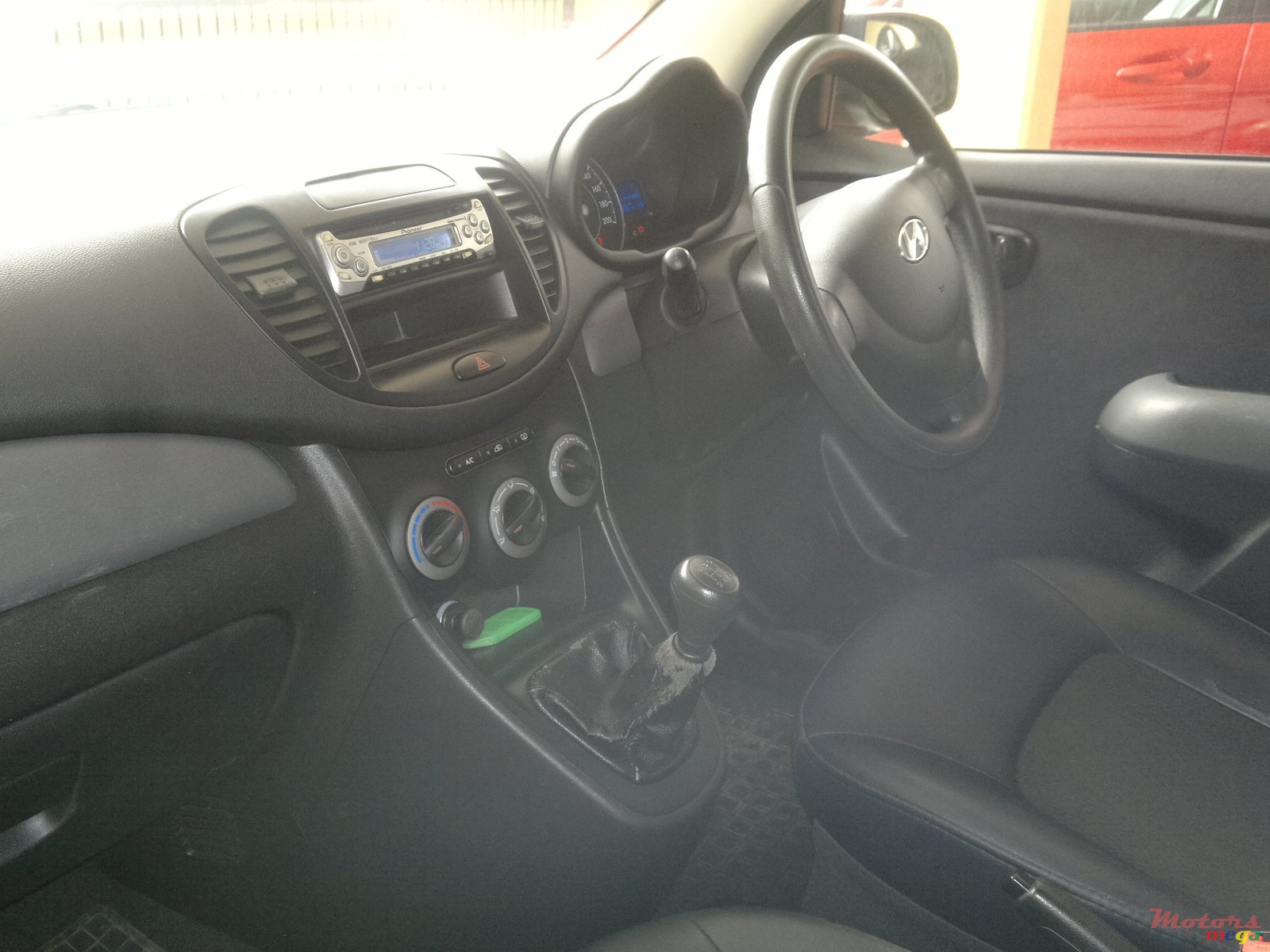 2011' Hyundai i10 new shape photo #4