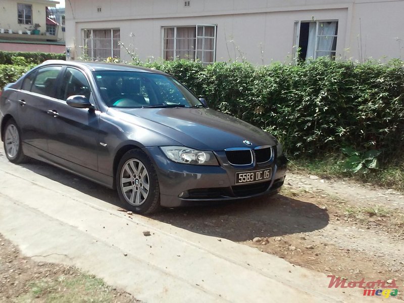 2005' BMW 320 d photo #1