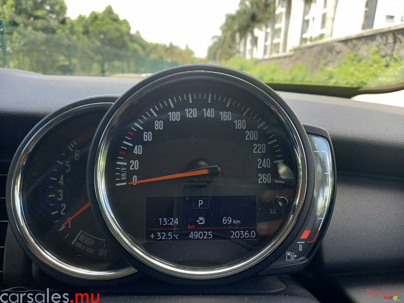 2020' MINI One 5 Doors photo #7