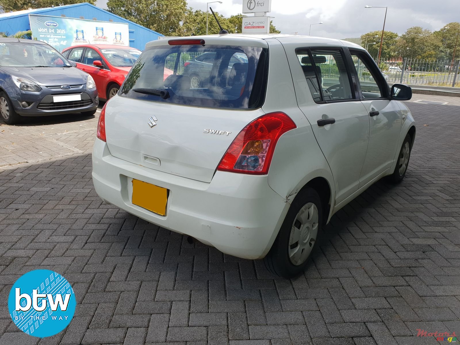 2013' Suzuki Celerio photo #2