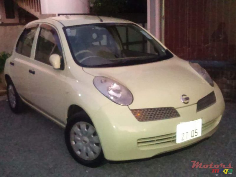 2005' Nissan March AK12 photo #1