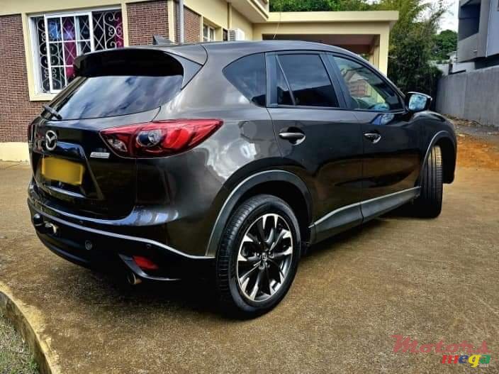 2015' Mazda CX-5 Skyactive photo #2