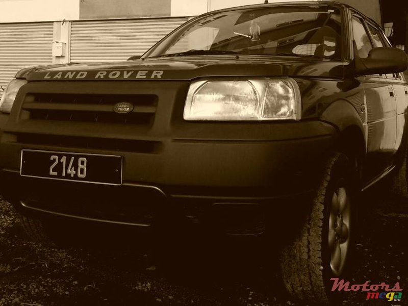 2002' Land Rover Freelander photo #1