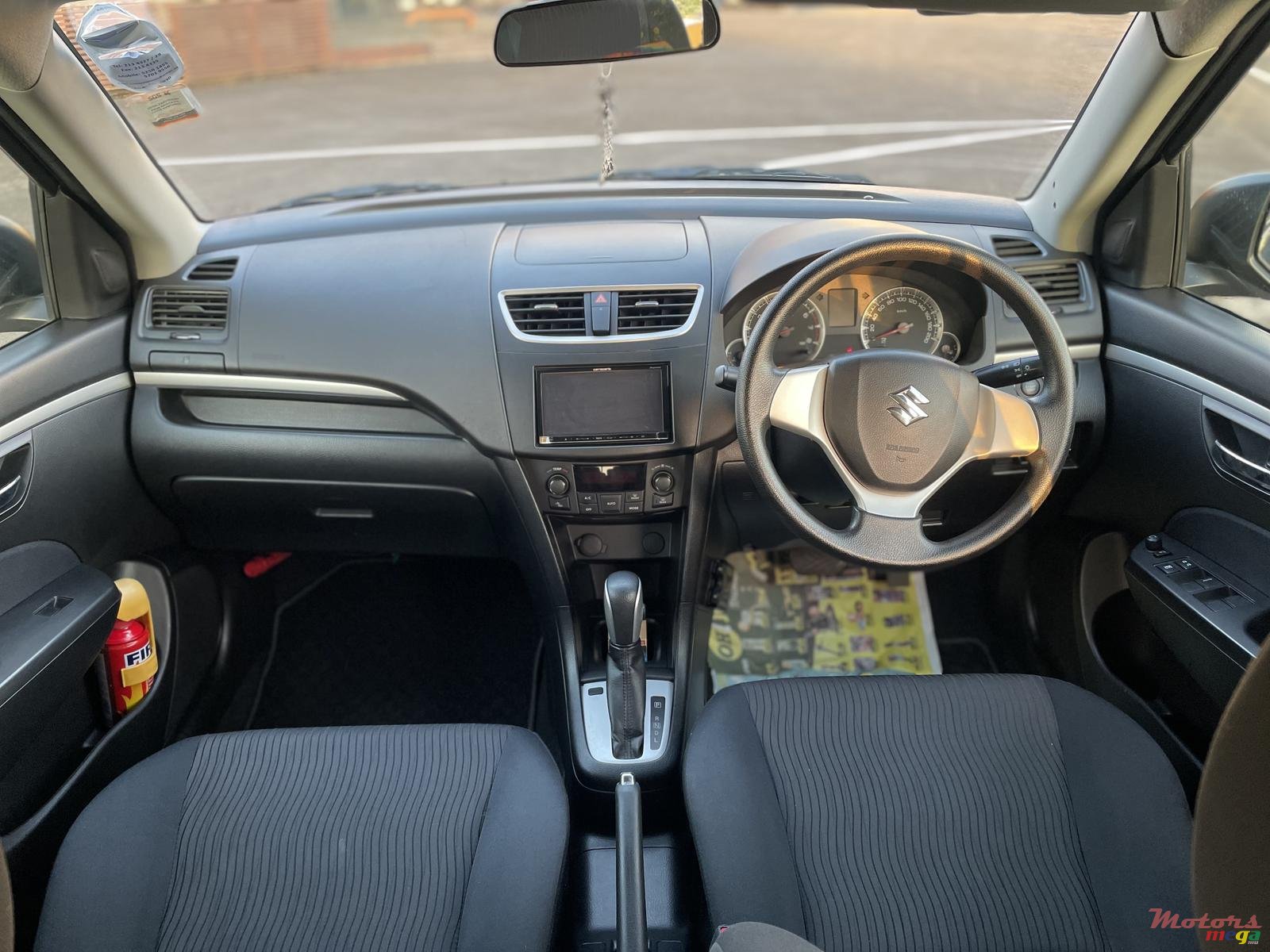 2013' Suzuki Swift photo #6