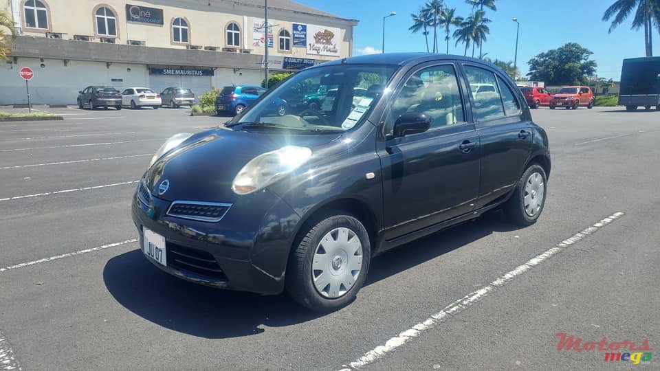 2007' Nissan March photo #1