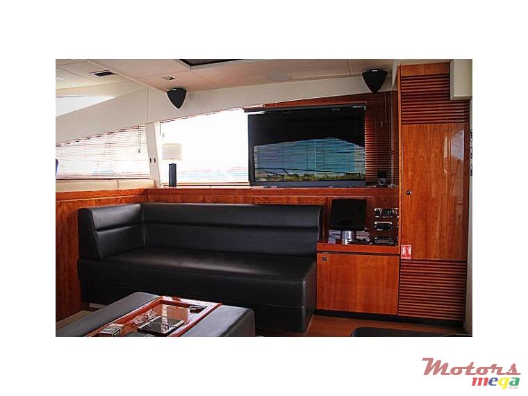 2012' Sunseeker photo #2