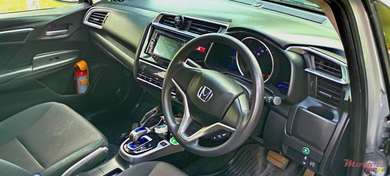 2014' Honda Fit photo #3