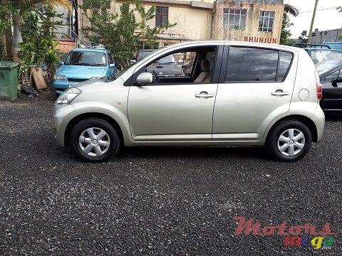 2009' Toyota Passo photo #3