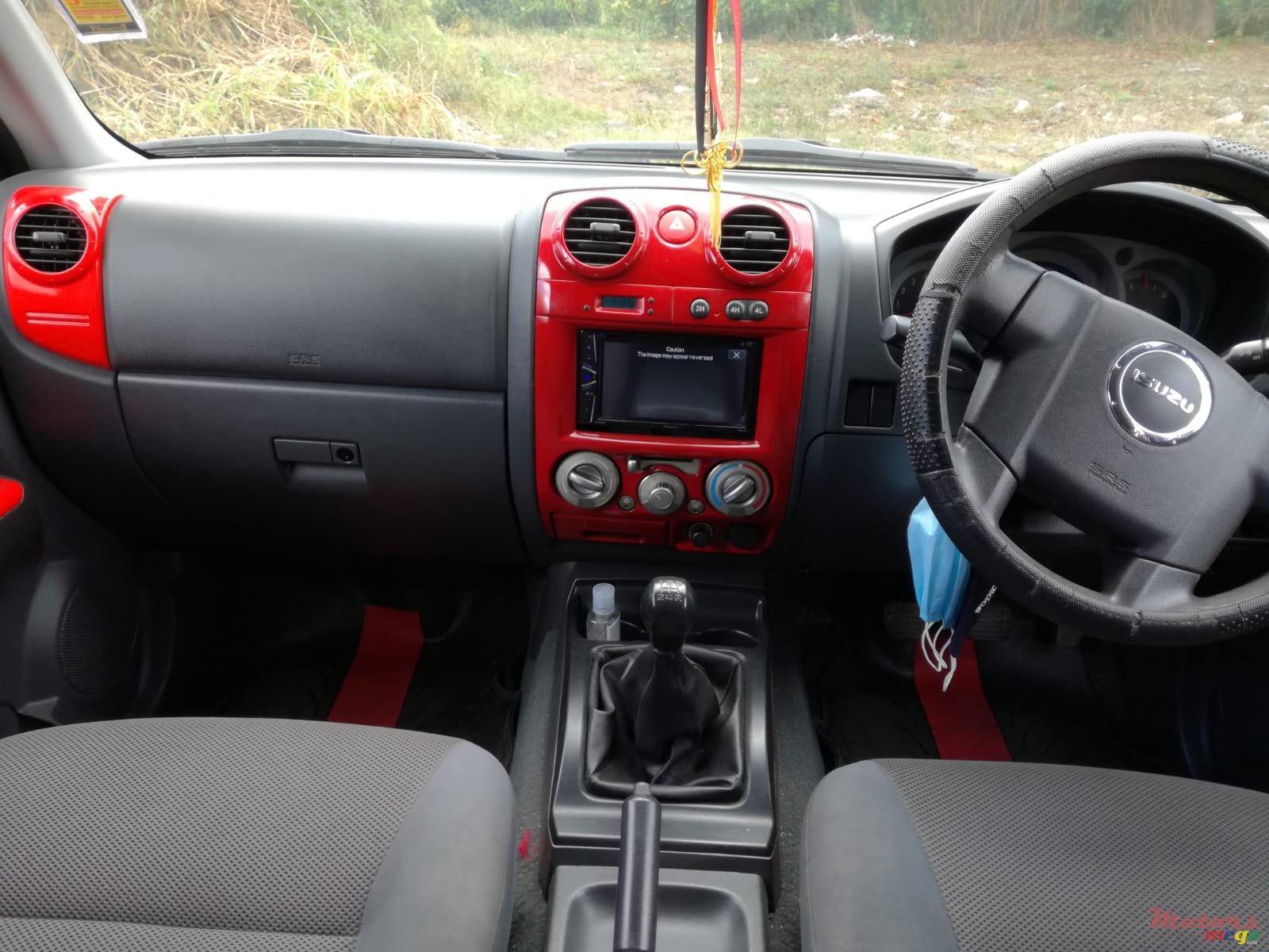 2009' Isuzu D-Max photo #7