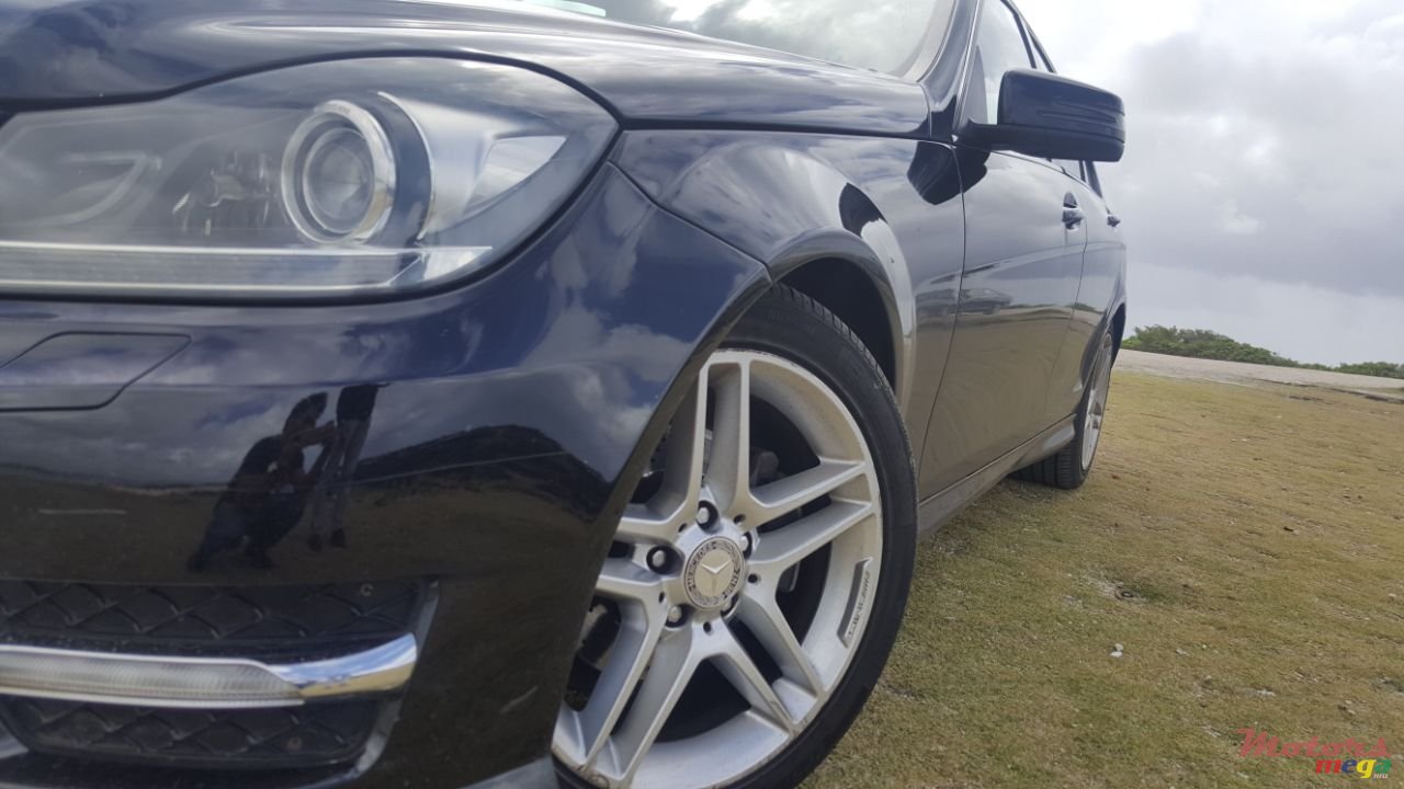 2012' Mercedes-Benz C-Class kompressor AMG pack photo #1