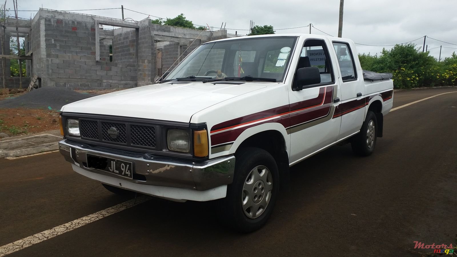 1994' Nissan photo #2