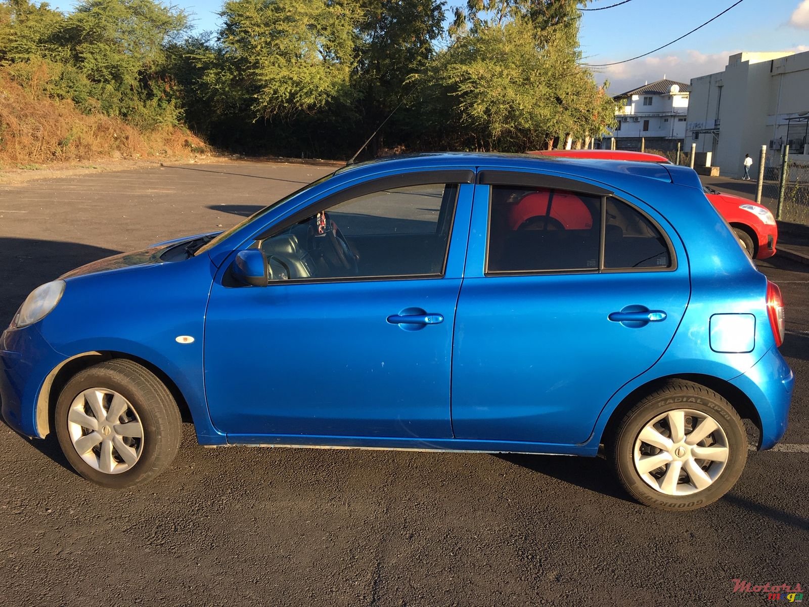 2011' Nissan March photo #3