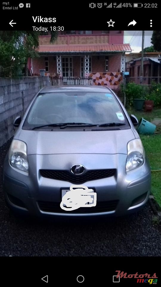 2009' Toyota Vitz photo #1