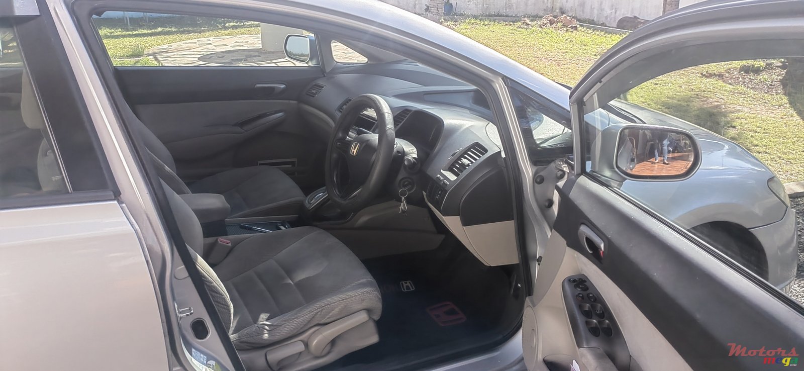 2010' Honda Civic photo #2