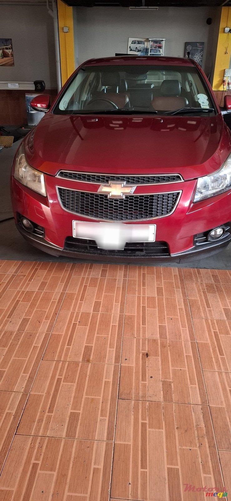 2012' Chevrolet Cruze photo #4