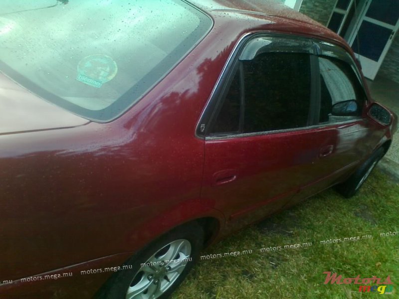 1999' Toyota photo #4