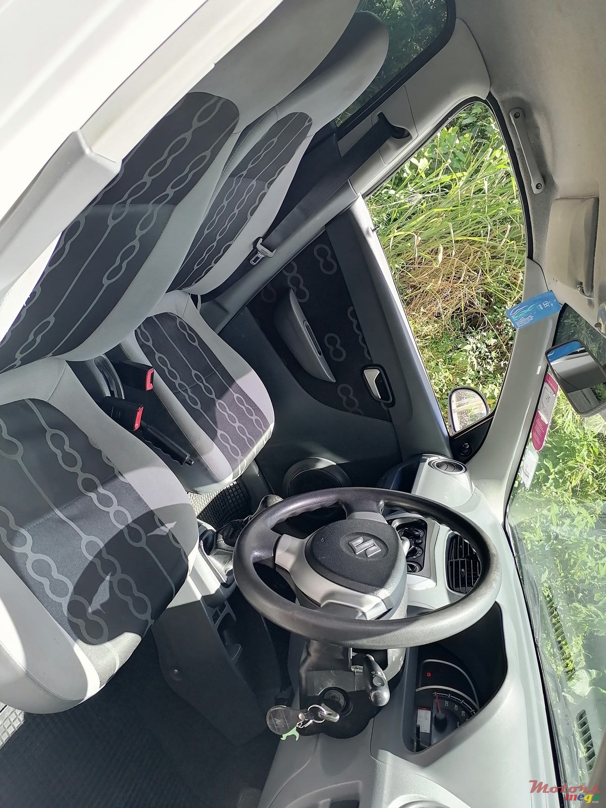 2014' Suzuki Alto photo #1